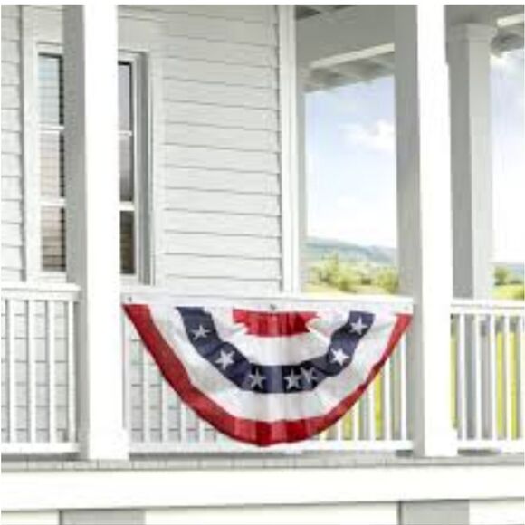 New 1.5' x 3' USA Pleated Half Fan Flag Bunting Patriotic Stars & Stripes Banner - Picture 1 of 9